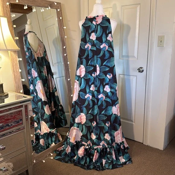 MAC DUGGAL
High Neck Floral Babydoll Long Dress - Picture 10 of 15